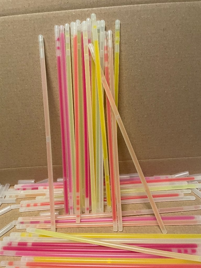 glow in de darksticks, Ophalen of Verzenden