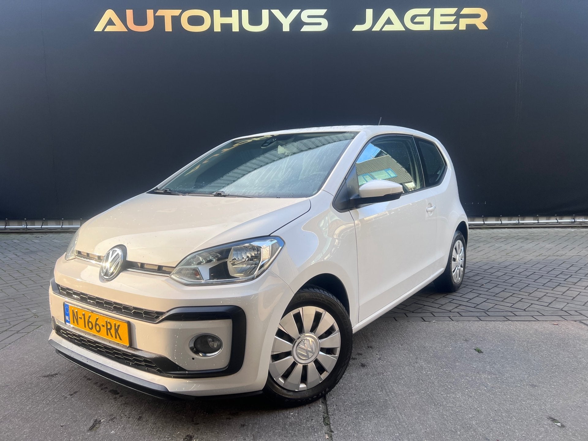 Volkswagen Up! 1.0 move up! BlueMotion - Stoelverwarming Par, Voorwielaandrijving, Gebruikt, Bedrijf, Handgeschakeld