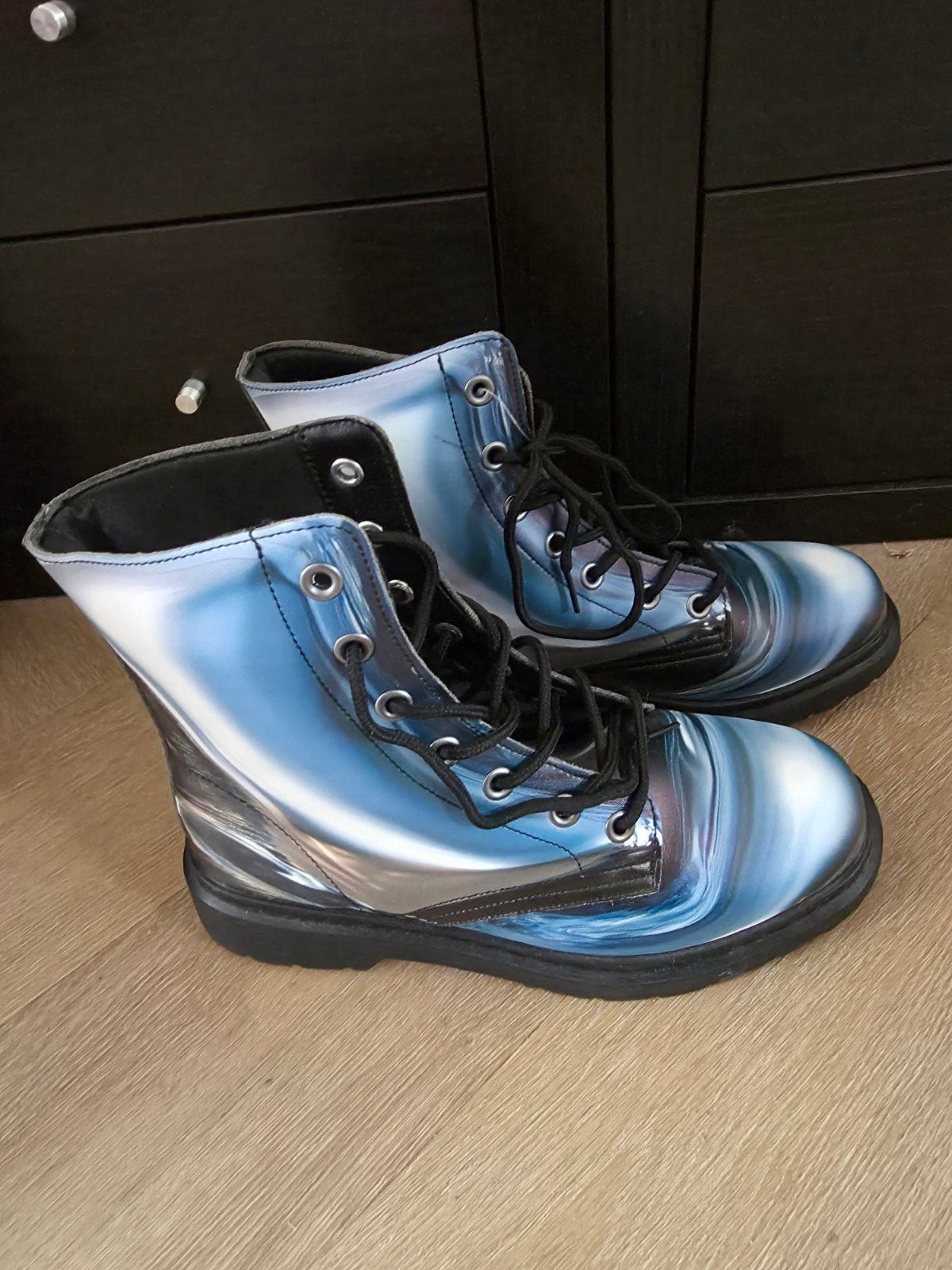 Nieuwe Rogue+ Wolf boots laarzen - Maat 40 te klein gekocht, Ophalen of Verzenden, Nieuw, Blauw, Lage of Enkellaarzen