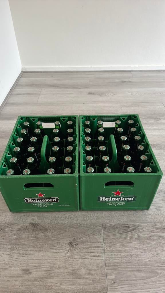 2 kratten Heineken, Verzamelen, Ophalen, Zo goed als nieuw, Heineken