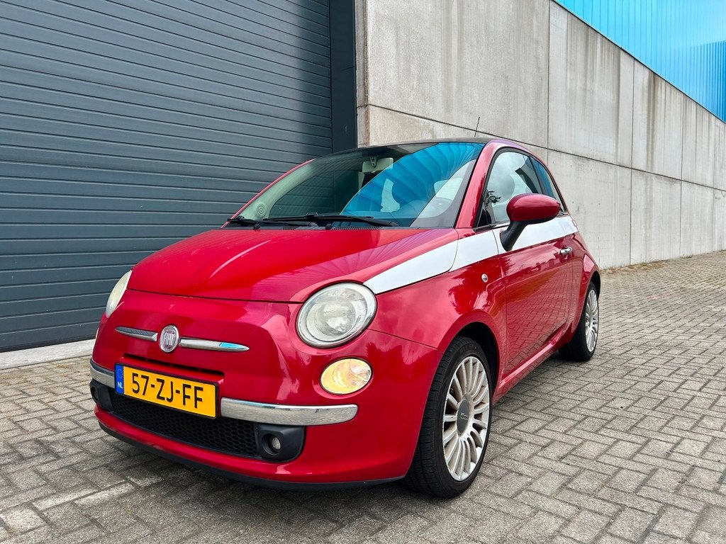 Fiat 500 1.4i 16V Lounge CLIMA PANO NAP, Voorwielaandrijving, Gebruikt, 31 €/maand, 4 cilinders
