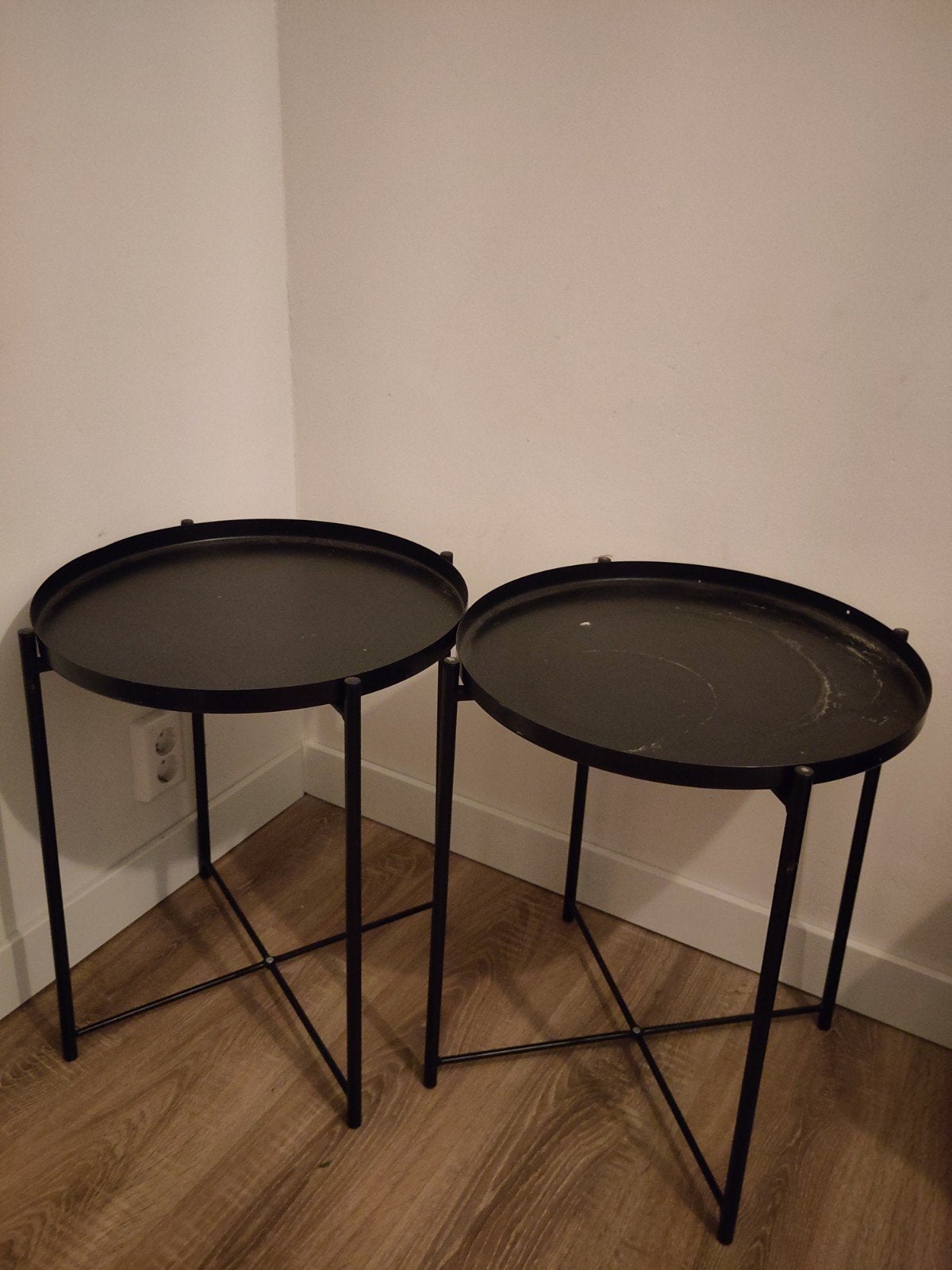 Set van 2 zwarte bijzettafels - Modern design, 45 tot 60 cm, Minder dan 55 cm, Gebruikt, Metaal of Aluminium