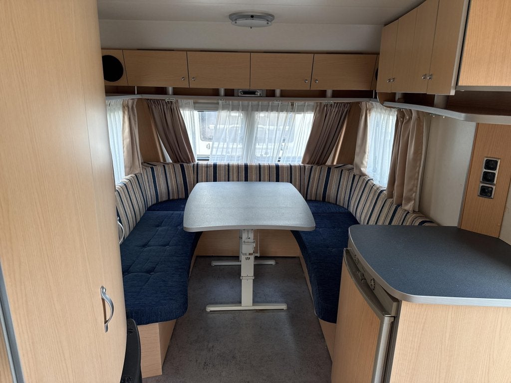 Kip Grey Line Special 44 EKL Mover/Luifel/Fietsdrager, Caravans en Kamperen, Dwarsbed, Rondzit, Kip, Bedrijf