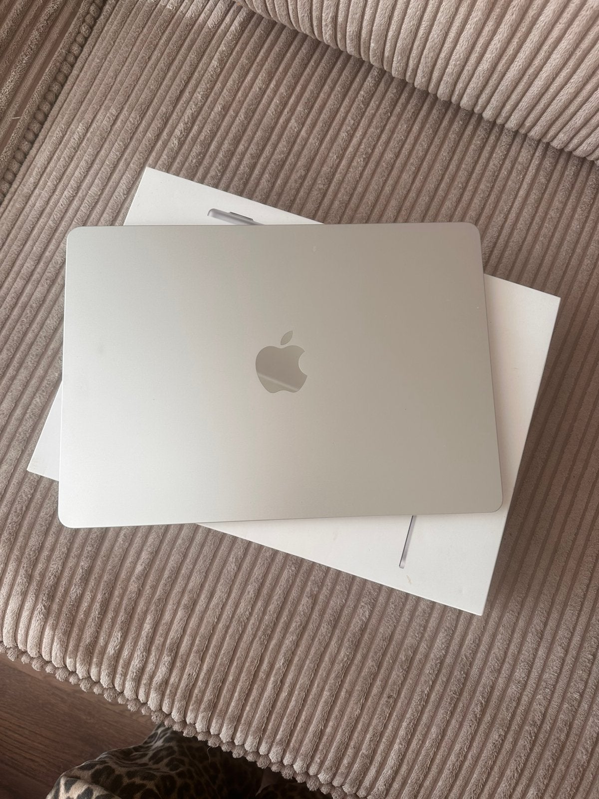 Macbook air 13,6 inch, 8 GB, 13 inch, Ophalen of Verzenden, Zo goed als nieuw