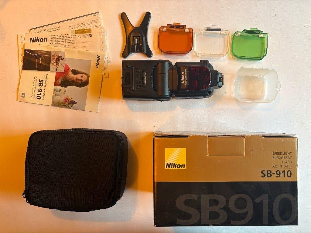 Nikon SB-910 Speedlight flitser + JJC accupack compleet, Externe flitser, Ophalen of Verzenden, Zo goed als nieuw, Nikon