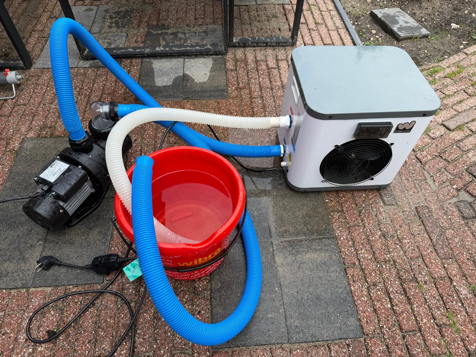 Zwembad warmtepomp met pomp en slangen, Ophalen, Gebruikt, Minder dan 80 cm, Overige typen