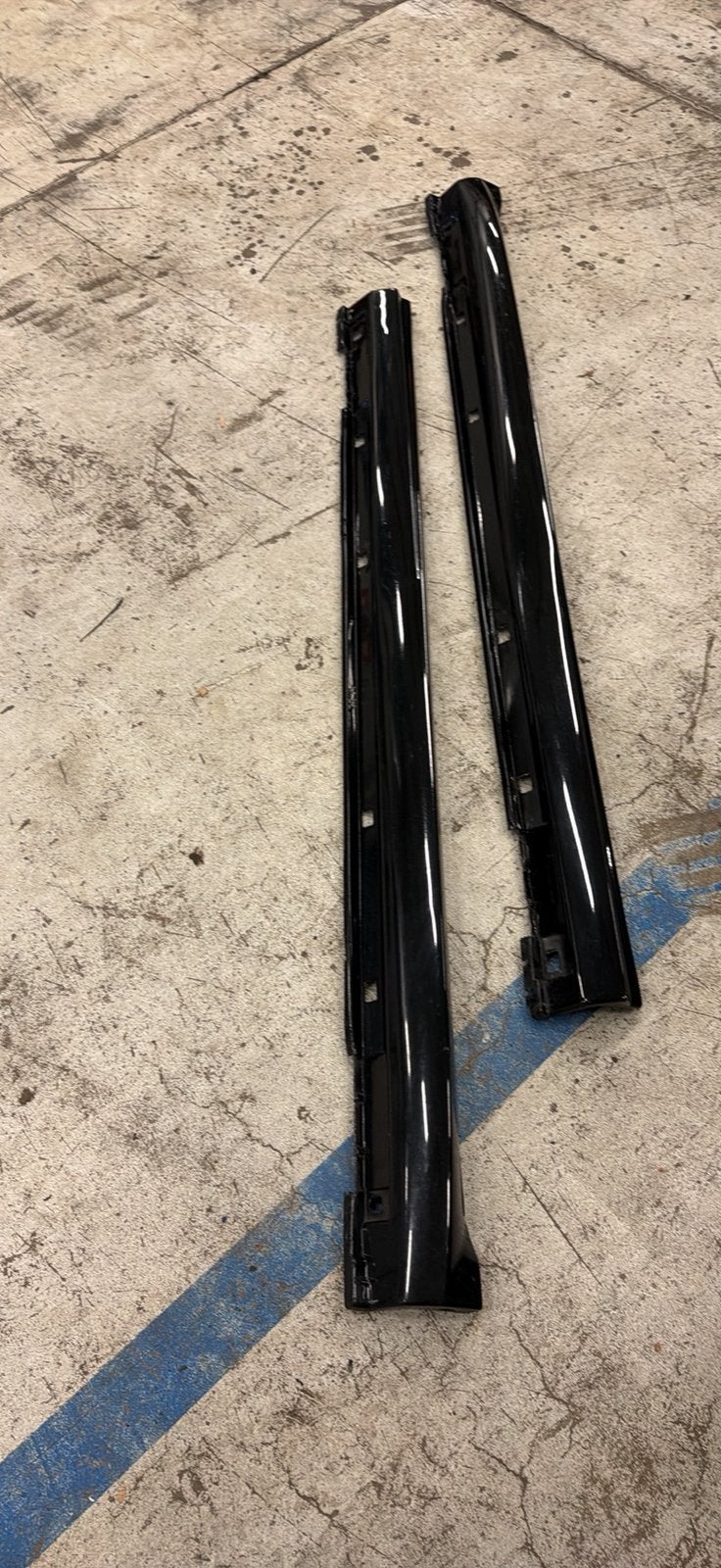 Subaru impreza wrx sti side skirts zwart., Gebruikt, Links, Bumper, Ophalen
