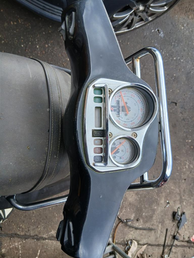 Vespa s teller met stuurkap, Fietsen en Brommers, Brommeronderdelen | Scooters, Ophalen of Verzenden, Kap, Vespa