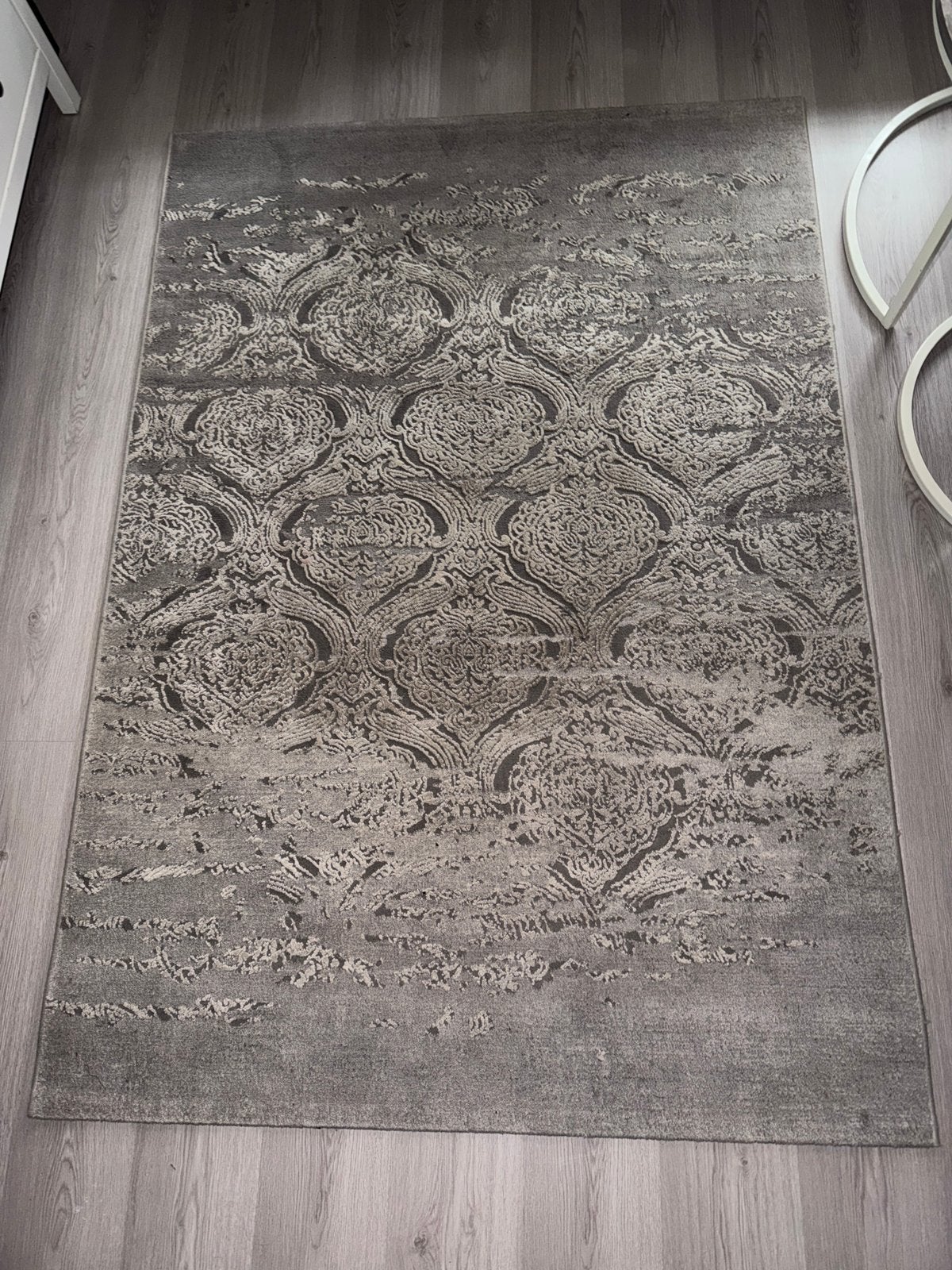 Mooi vloerkleed te koop!, Ophalen, 100 tot 150 cm, Zo goed als nieuw, 150 tot 200 cm