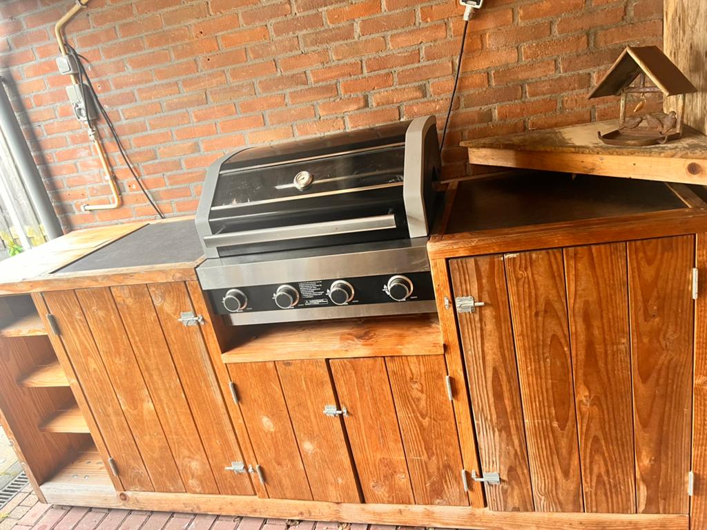 Buitenkeuken BBQ van hout met gasgrill, Ophalen, Gebruikt, Gas, Inbouw