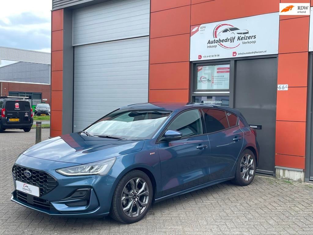 Ford Focus 1.5 TDCI ECO-BLUE ST-LINE AUTOMAAT CARPLAY ACC NE, Gebruikt, Overige carrosserieën, Blauw, Origineel Nederlands