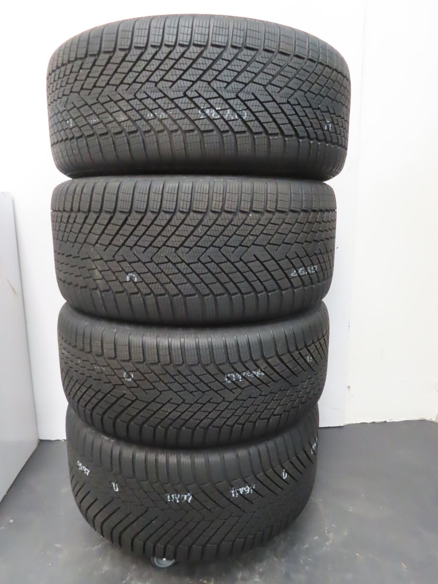 Porsche Cayenne 9Y II 2025 coupe 22 inch velgen winterbanden, -, 285 mm, -, Banden en Velgen