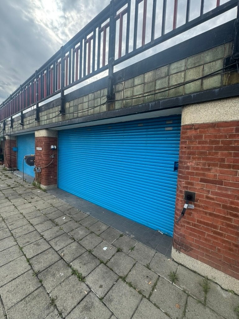Loods / Garagebox te huur Amsterdam-Zuid 30 m² aan de Amstel, Zakelijke goederen, 30 m², Huur, Opslag of Loods