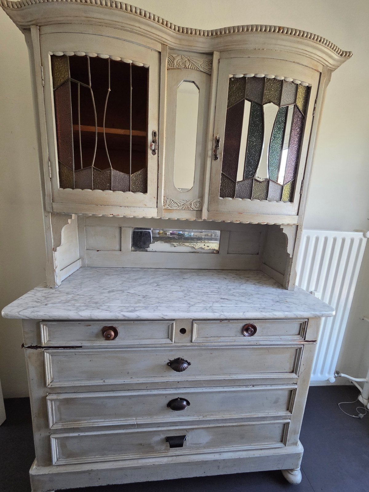 Kast met marmeren blad en glas-in-lood deuren, Huis en Inrichting, Ophalen, Gebruikt, Glas, Minder dan 100 cm