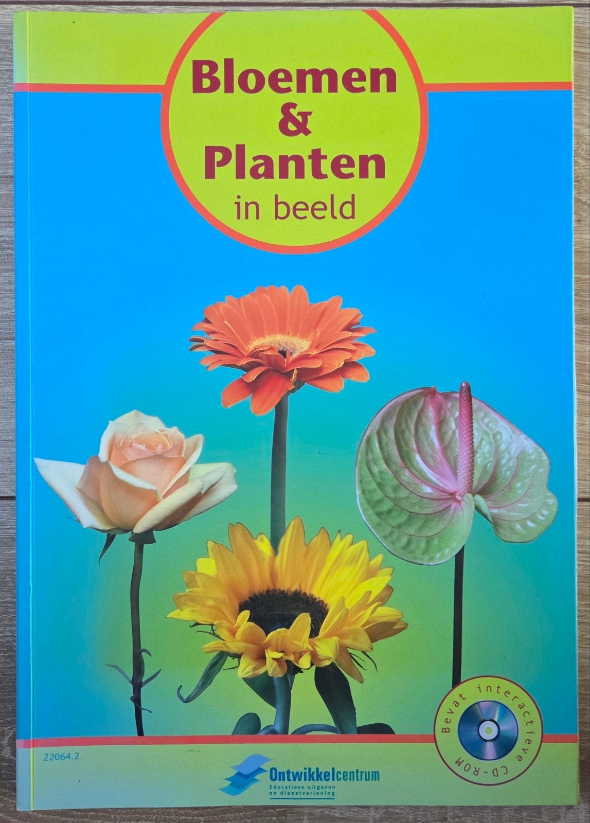 Ontwikkelcentrum - Bloemen & Planten in beeld + CD rom, Bloemen, Planten en Bomen, Ontwikkelcentrum, Ophalen of Verzenden, Zo goed als nieuw