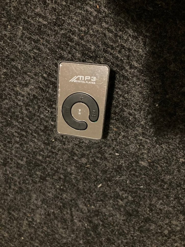 Compacte MP3 Speler met Clip -Werkt met Micro SD & Micro USB, Ophalen of Verzenden, Zo goed als nieuw, Overige merken, 10 tot 20 GB