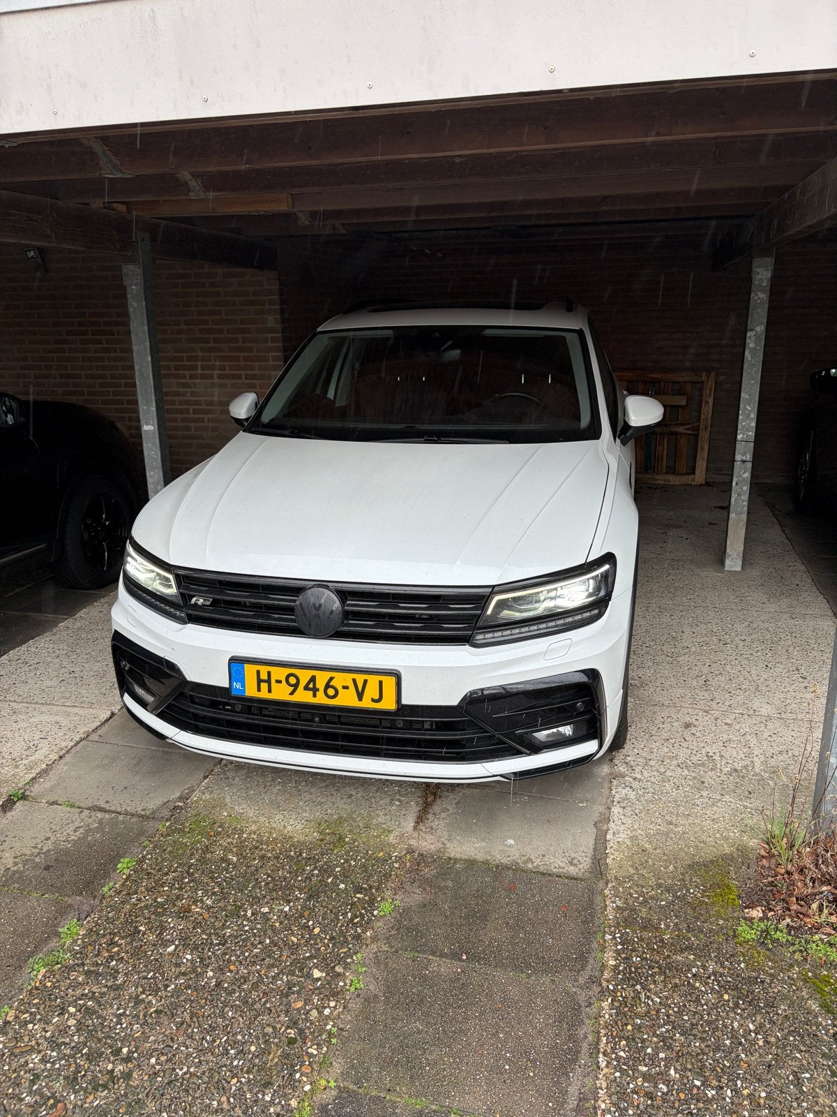 Volkswagen Tiguan 2.0 TSI 180pk 4Motion DSG 2018 Wit