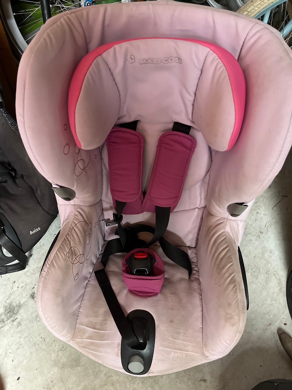 Maxi-Cosi Axiss autostoel roze - Gebruikt, Kinderen en Baby's, Autostoeltjes, Verstelbare rugleuning, 9 t/m 18 kg, Ophalen of Verzenden