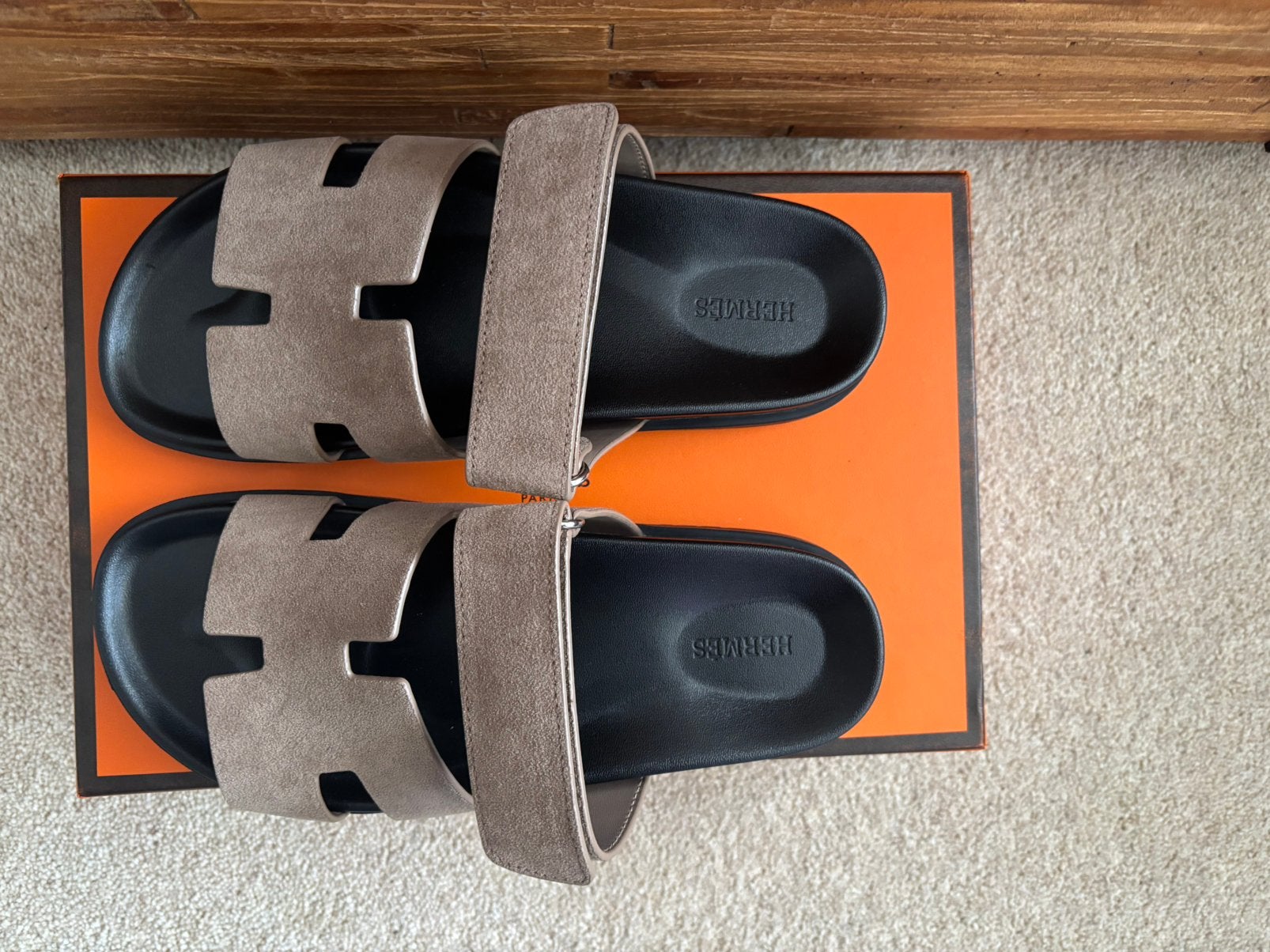 Hermès Chypre Sandalen – Maat 38, Verzenden, Beige, Sandalen of Muiltjes, Zo goed als nieuw