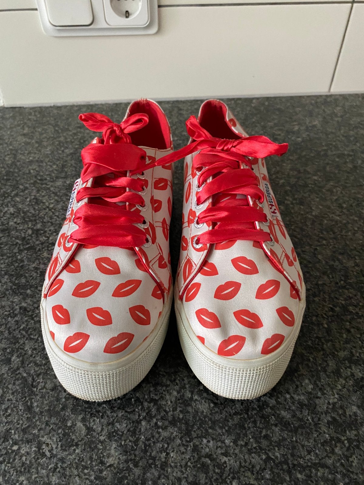 Superga -Lizzy van der Ligt Sneakers - Maat 39, nieuwstaat, Wit, Ophalen of Verzenden, Sneakers of Gympen, Zo goed als nieuw