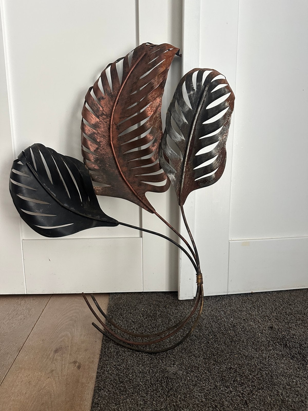 Metalen wanddecoratie bladeren - bruin/zwart, Gebruikt, Meerkleurig, Ophalen of Verzenden, Metaal