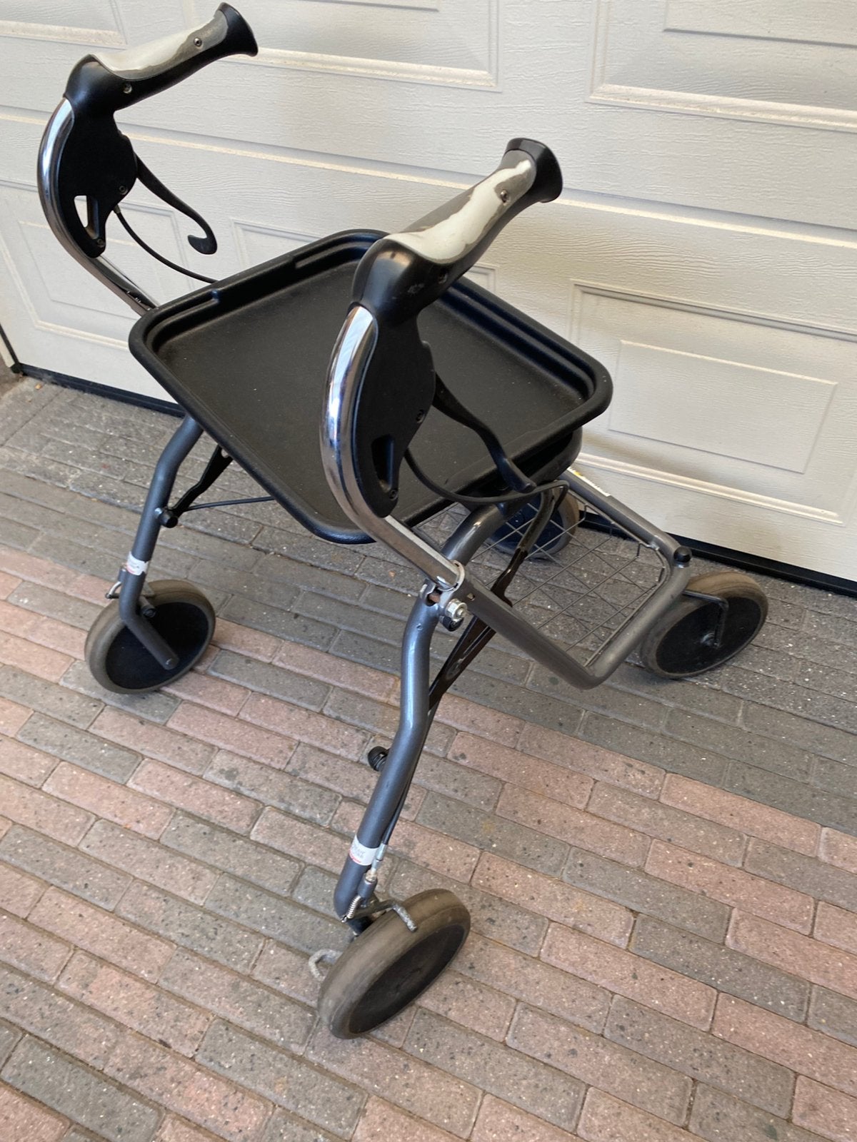 Sterke rollator v. a. € 20,-, Ophalen, Opvouwbaar, Gebruikt