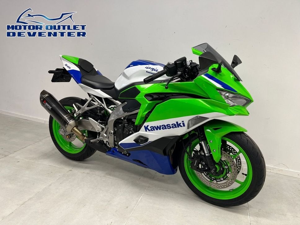 Dikke KAWASAKI NINJA ZX-4RR ZX4R ZX-4 RR  (bj 2025), Motoren, Motoren | Kawasaki, Motorrijbewijs A, Bedrijf, Onbekend, 399 cc