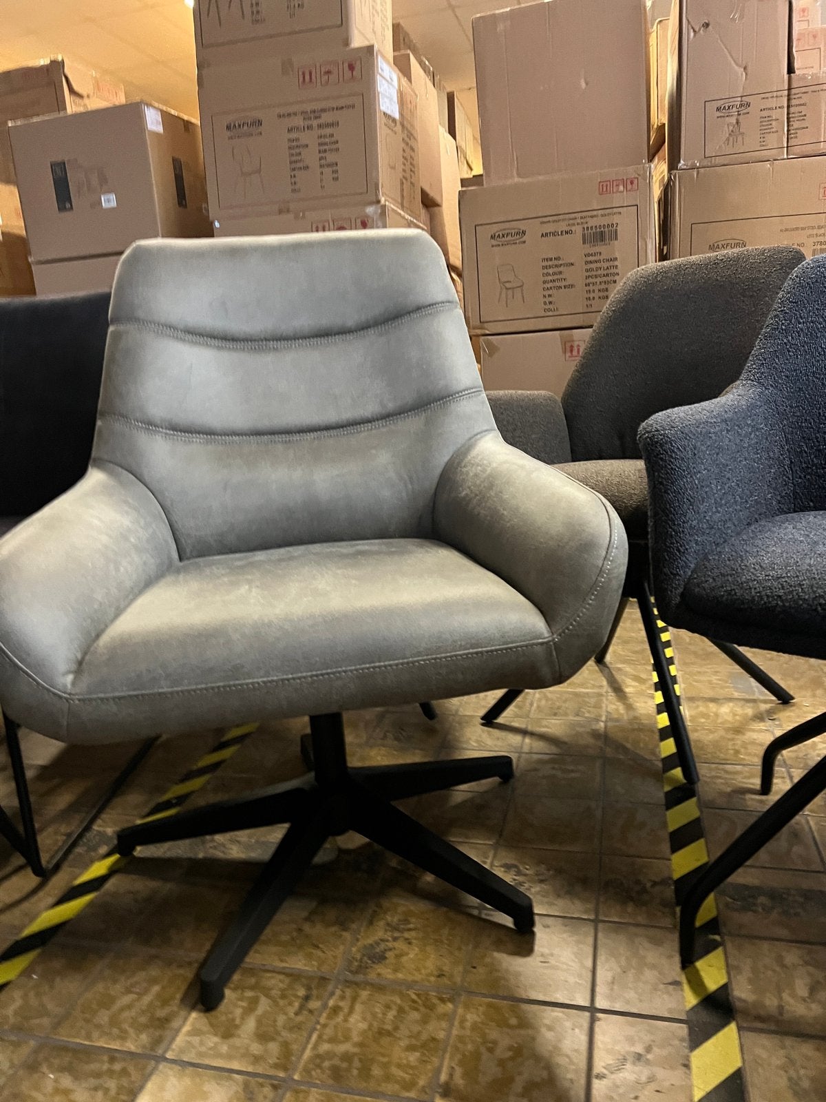 Fauteuil | lichtgroen, Ophalen, Zo goed als nieuw, 75 tot 100 cm, 50 tot 75 cm