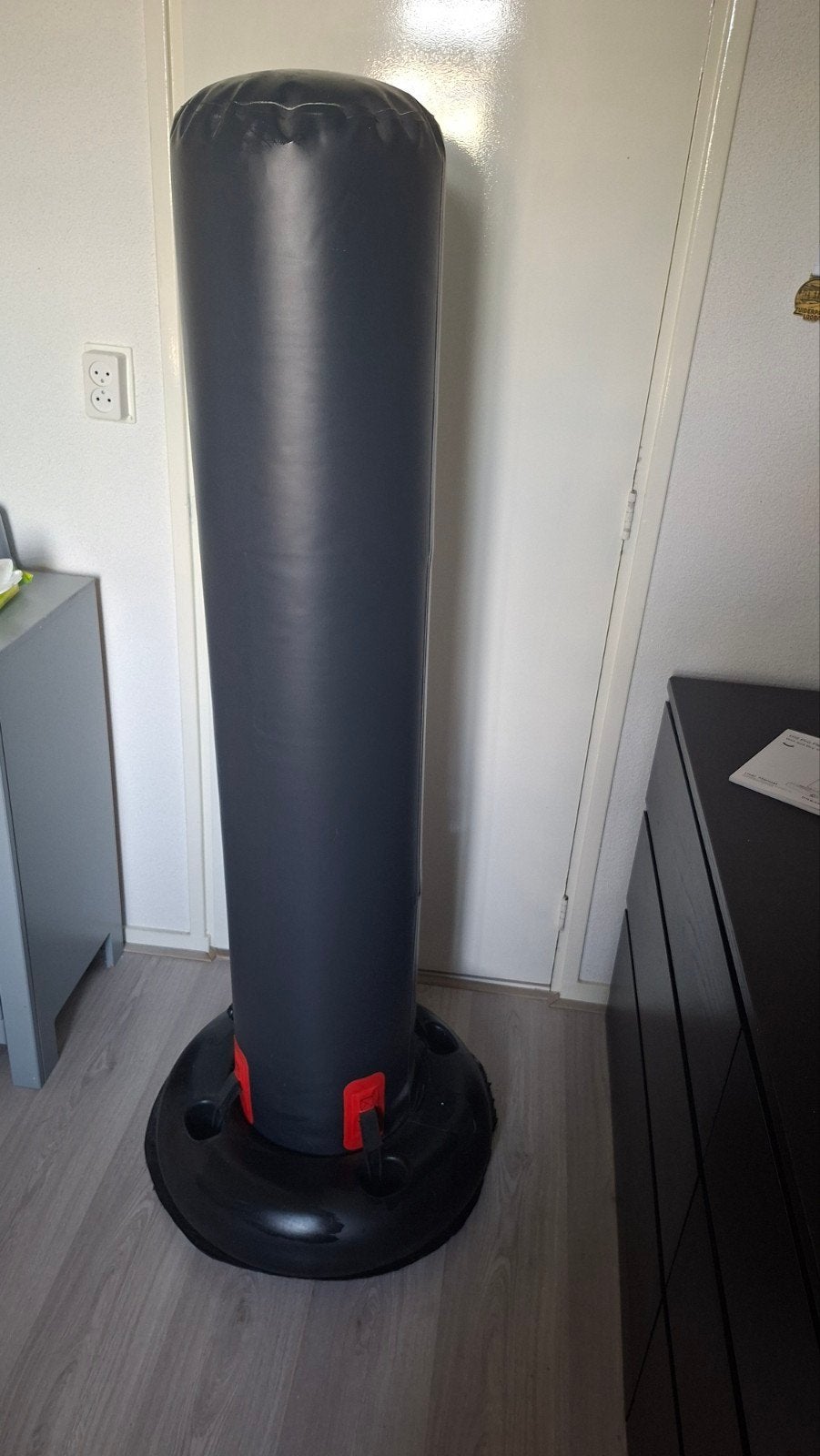 Opblaasbare bokspaal aangeboden, Sport en Fitness, Boksen, Ophalen, Zo goed als nieuw, Bokszak