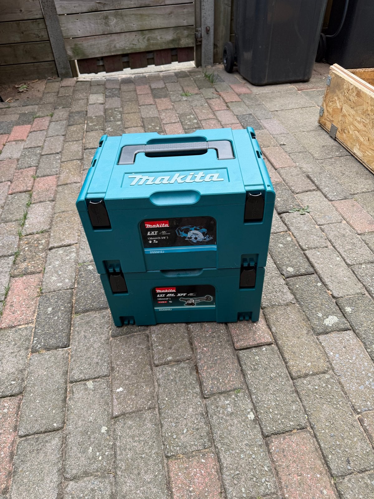 Makita opbergboxen met inlays (1 nieuw, 1 gebruikt), Doe-het-zelf en Verbouw, Gereedschapskisten, Ophalen, Gevuld, Zo goed als nieuw