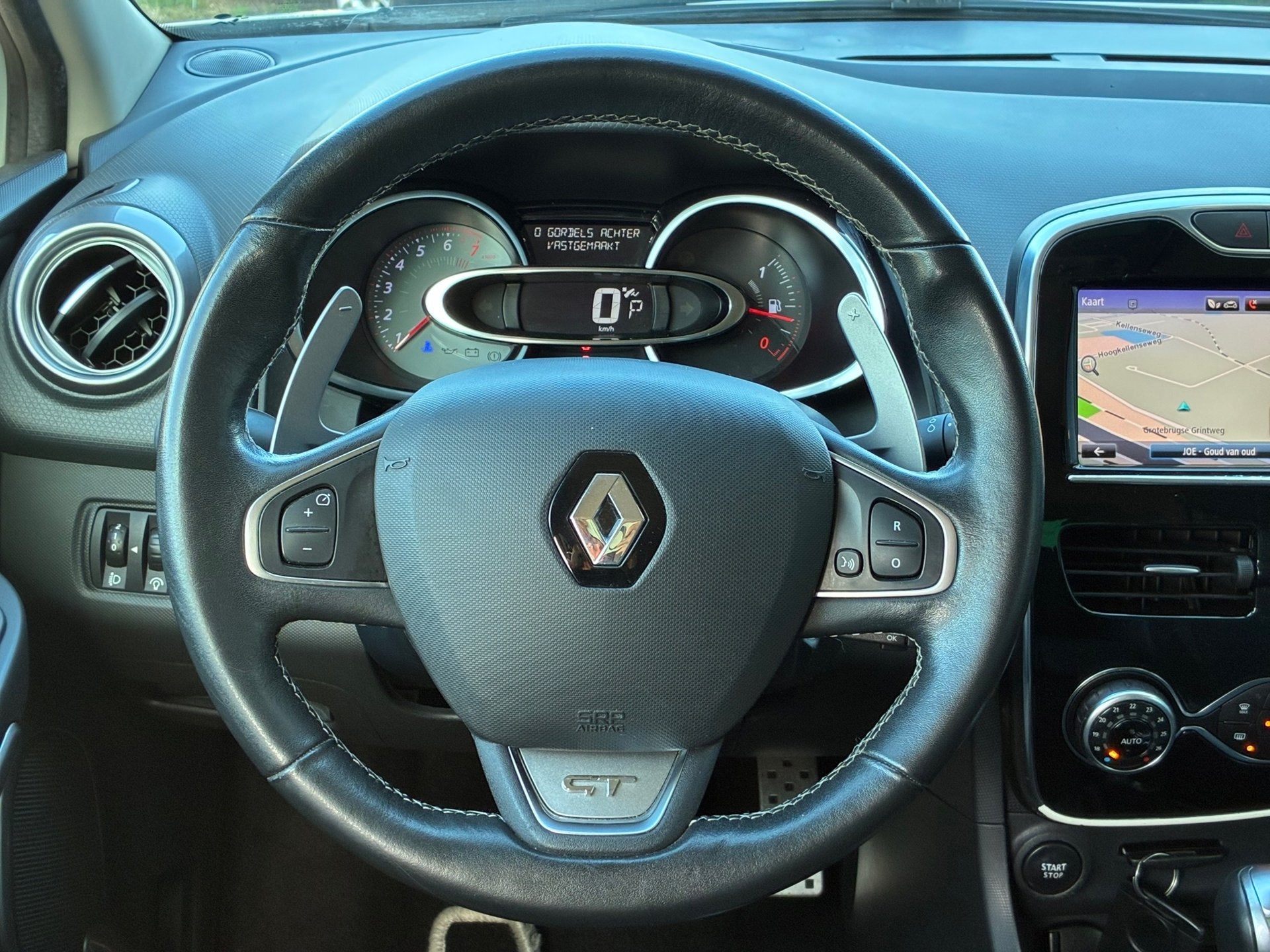 Renault Clio 1.2 GT|Automaat|Navigatie|Camera|CruiseControl|, Gebruikt, 19 km/l, Geïmporteerd, 1065 kg