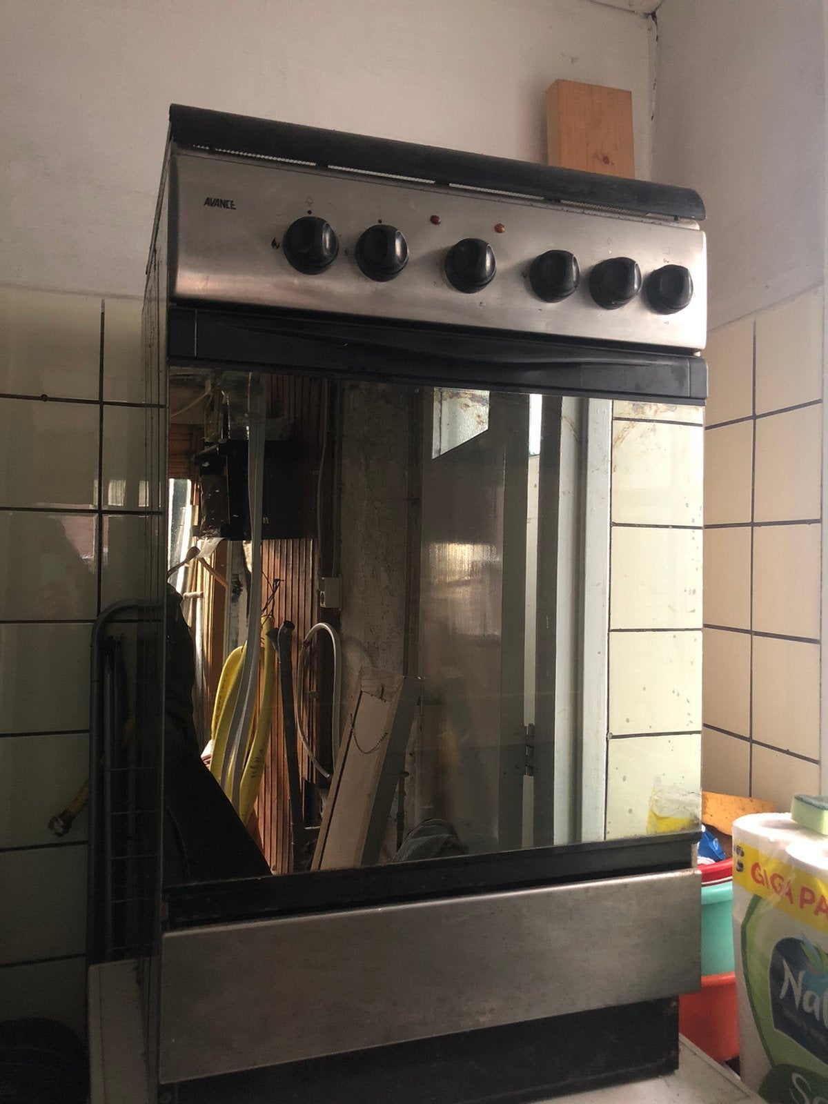 Goed werkend gasfornuis - GRATIS!!!, Witgoed en Apparatuur, Ophalen, Gebruikt, 4 kookzones, Gas