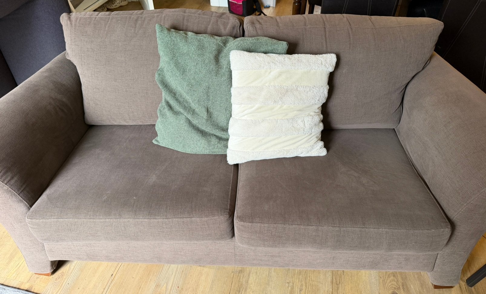 2seater brown couch, Ophalen, 150 tot 200 cm, Tweepersoons, Zo goed als nieuw