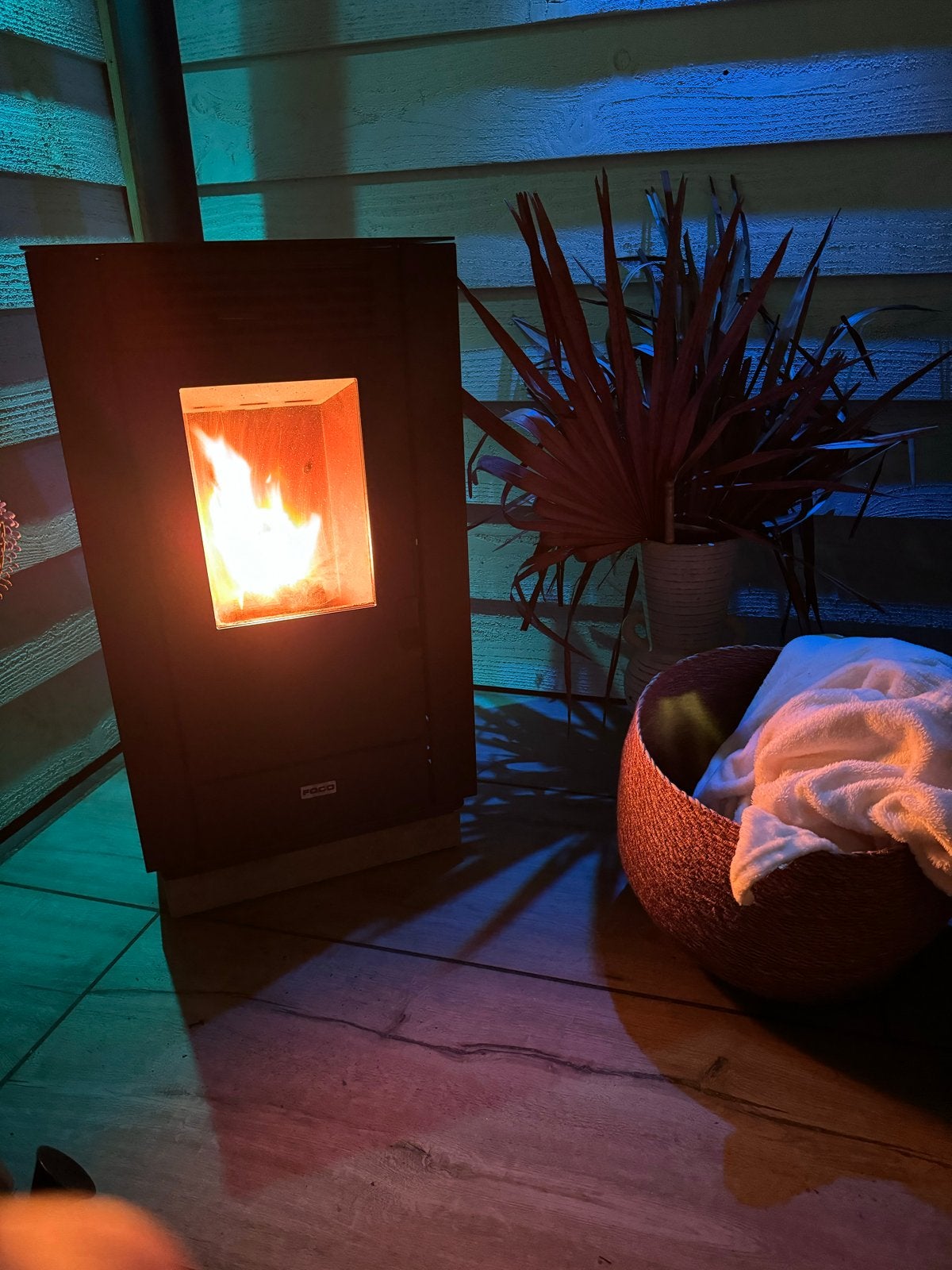 Foco 8kW Pelletkachel - Model KIMM, Ophalen, Zo goed als nieuw, Vrijstaande haard, Overige soorten