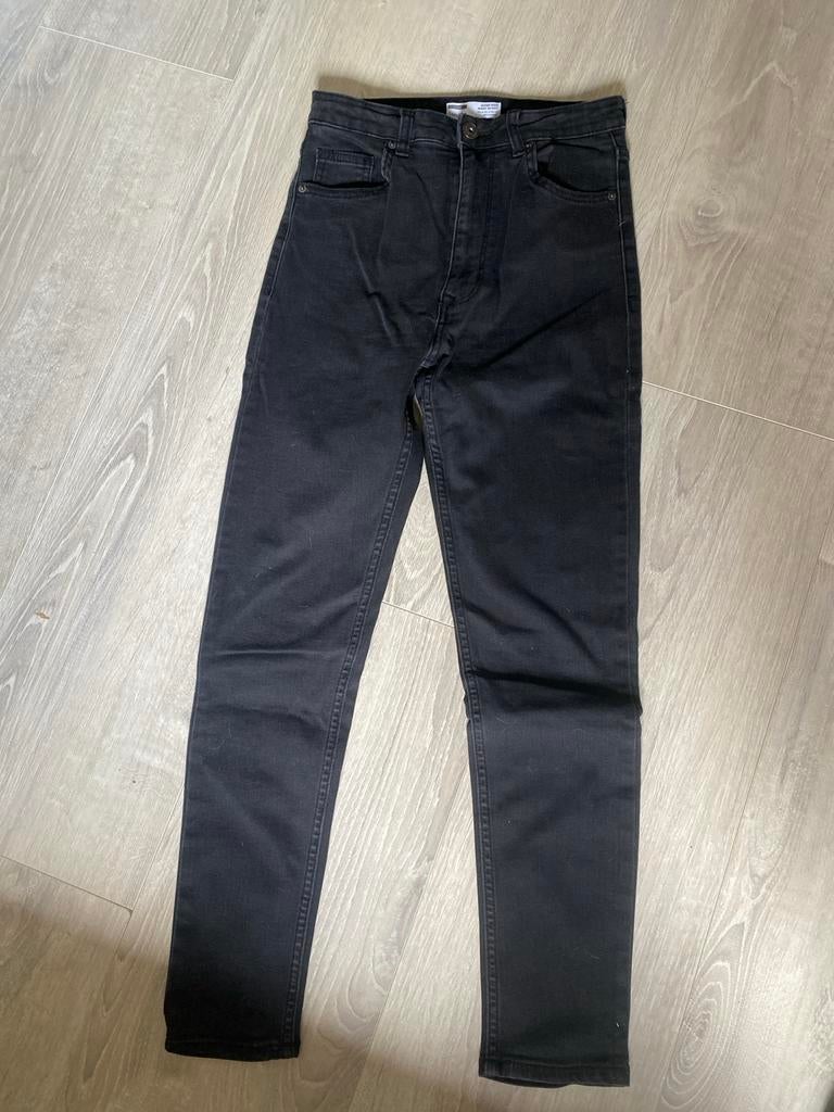 Bershka Super High Waist Skinny Jeans Zwart maat38, Ophalen, Gedragen, Zwart, W30 - W32 (confectie 38/40)
