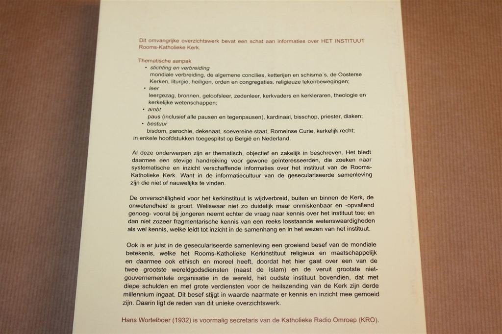 Instituut Rooms-Katholieke Kerk — Compleet Overzicht, Ophalen of Verzenden, Gelezen
