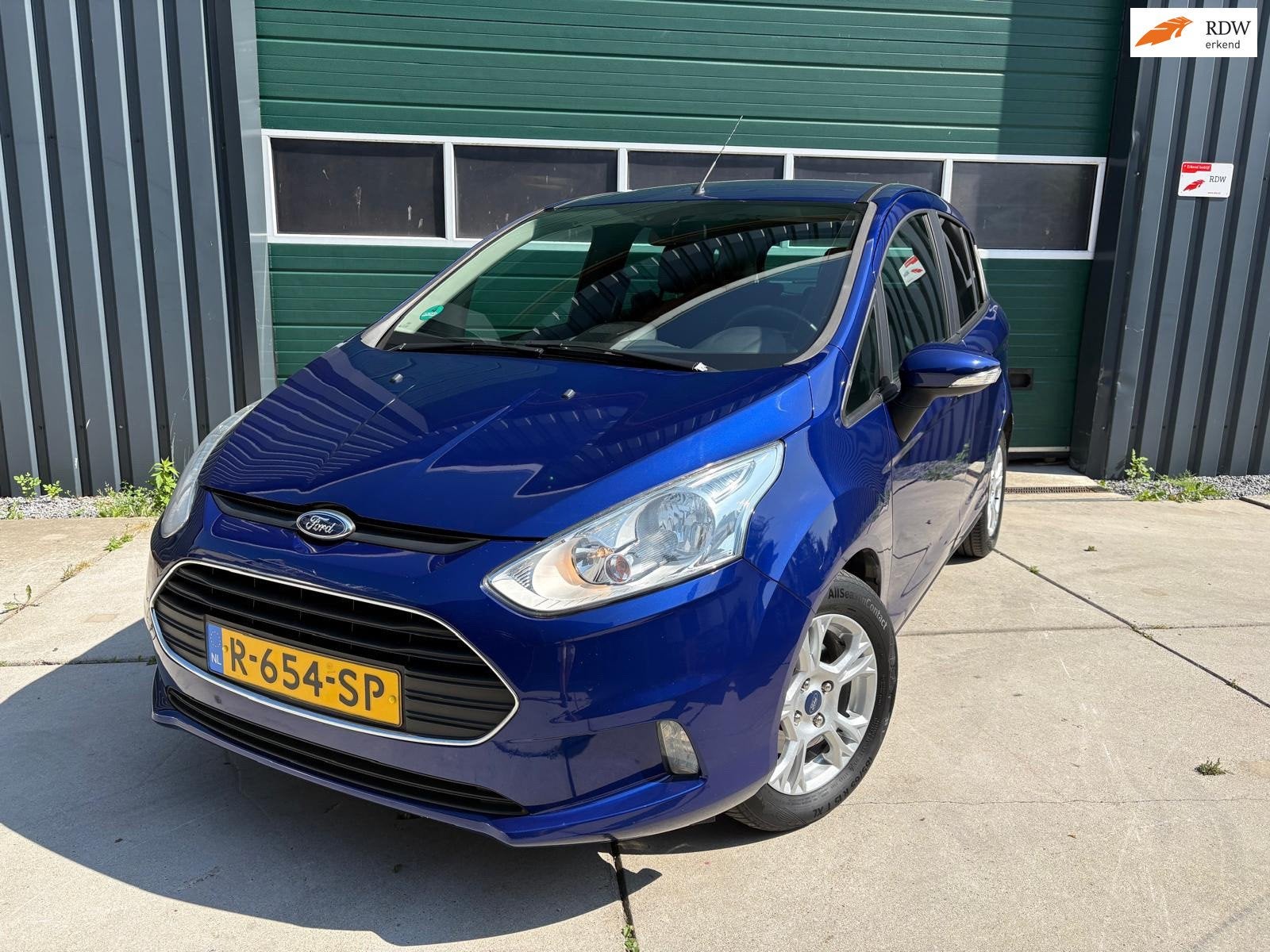 Ford B-Max EcoBoost Style | NAVI/CLIMATE/SENSOR & NIEWE APK!, Voorwielaandrijving, Euro 5, Gebruikt, Start-stop-systeem