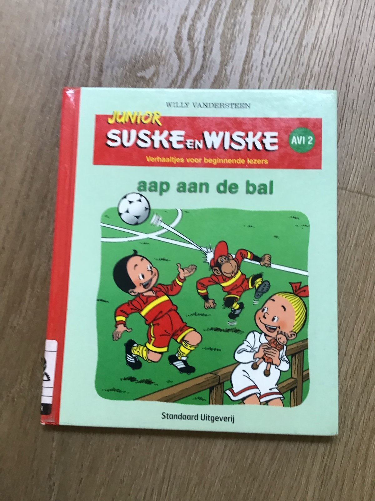 Suske en Wiske Junior: Aap aan de bal (AVI 2), Ophalen, Zo goed als nieuw, Fictie algemeen