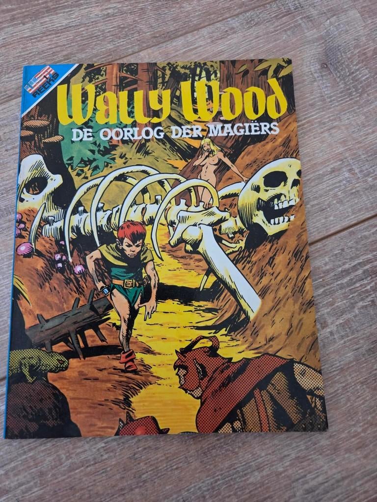 Wally Wood De Oorlog Der Magiërs 1981 Eerste druk, Eén stripboek, Froukje Hoekstra, Ophalen, Gelezen
