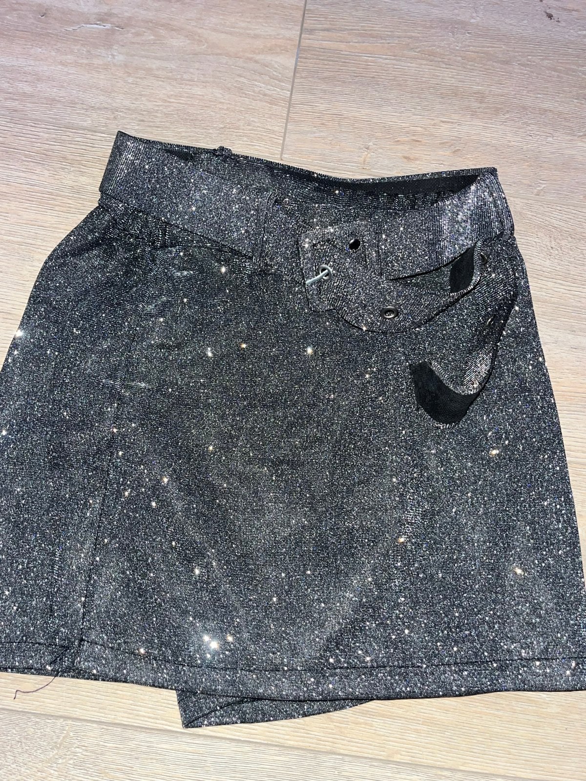 Glitter rokje met broekje en riempje Shein XS, Kleding | Dames, Zwart, Ophalen of Verzenden, Zo goed als nieuw, Maat 34 (XS) of kleiner