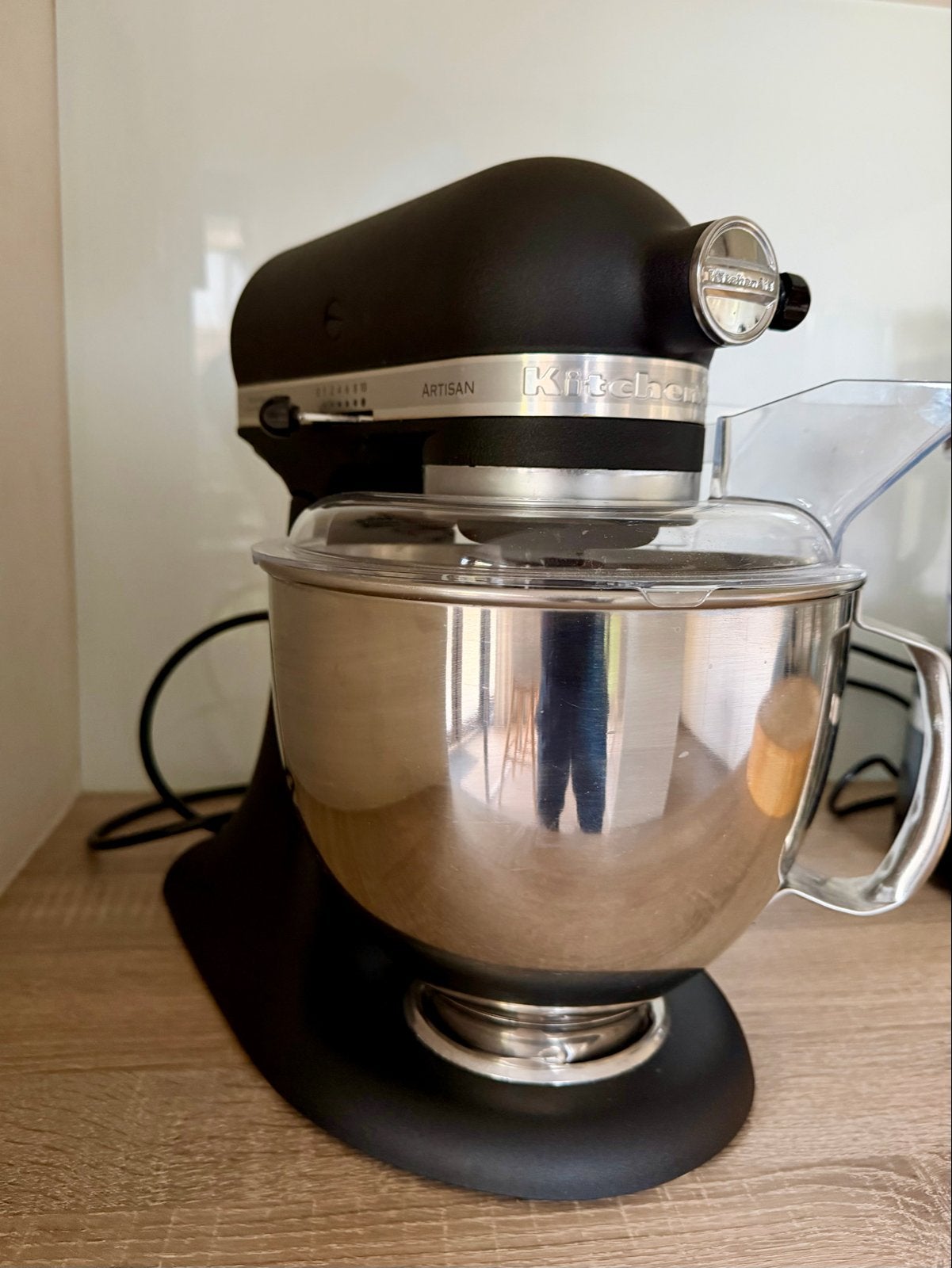 KitchenAid Artisan mixer met accessoires en pastamakers, Witgoed en Apparatuur, Ophalen, 4 liter of meer, 3 snelheden of meer