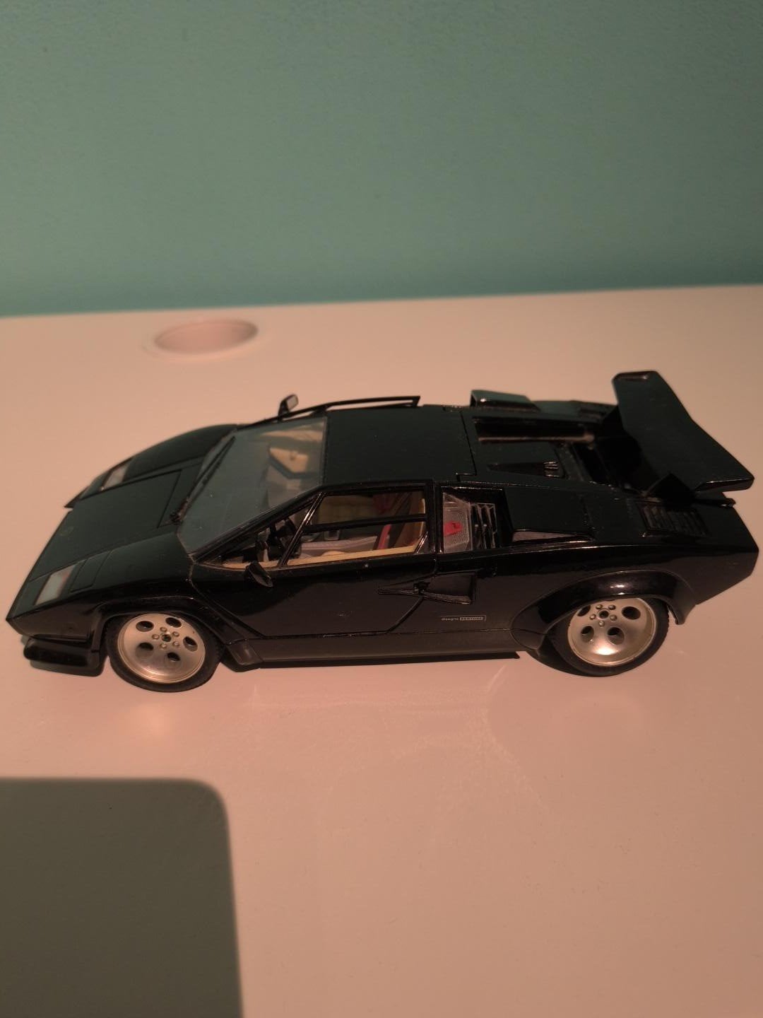 Bburago Lamborghini Countach 1988 Schaalmodel 1:18 Zwart, Ophalen of Verzenden, Gebruikt, Auto, Bburago