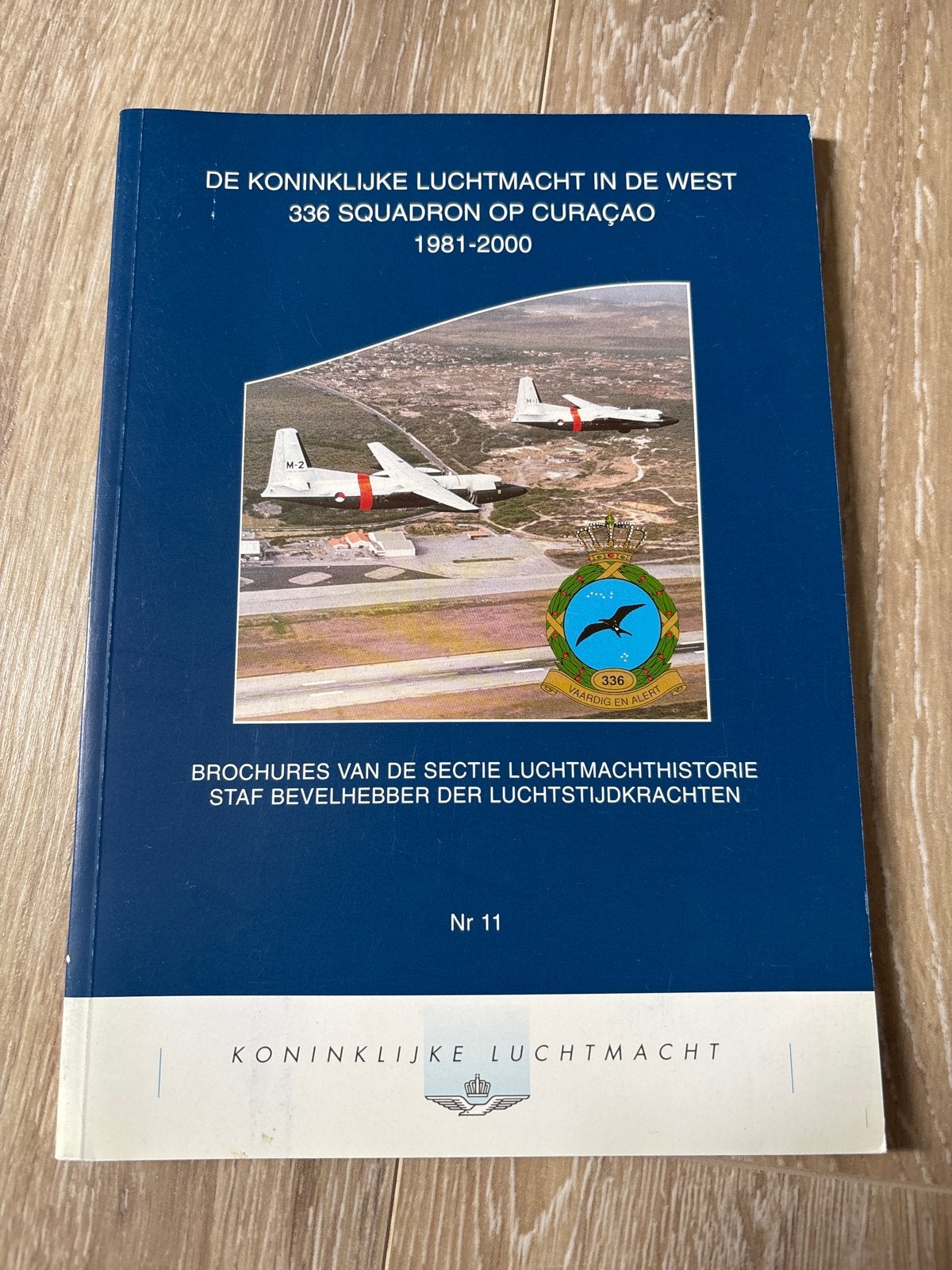 Koninklijke Luchtmacht Brochures - 3 Delen, Ophalen of Verzenden, 1945 tot heden, Zo goed als nieuw, Luchtmacht