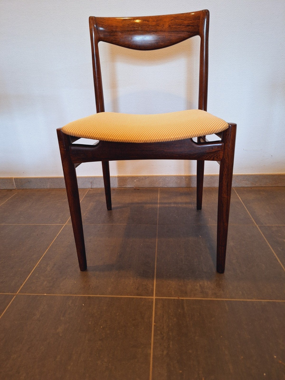 Foto 9 van vintage palissander stoelen midcentury