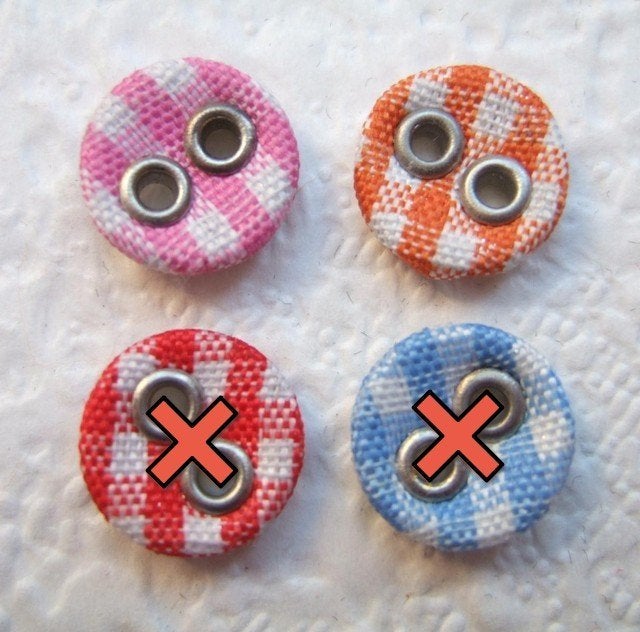 OPRUIMING ~ Klein geruit stof knoopje ~ 10 mm ~ Roze Oranje, -, -, Nieuw, Ophalen of Verzenden