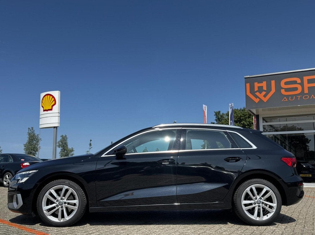 Audi A3 Sportback 35TFSI Business Trekhaa|Matrix|B&O|ACC|NAP, Auto's, Audi, Voorwielaandrijving, Stof, 4 cilinders, 150 pk
