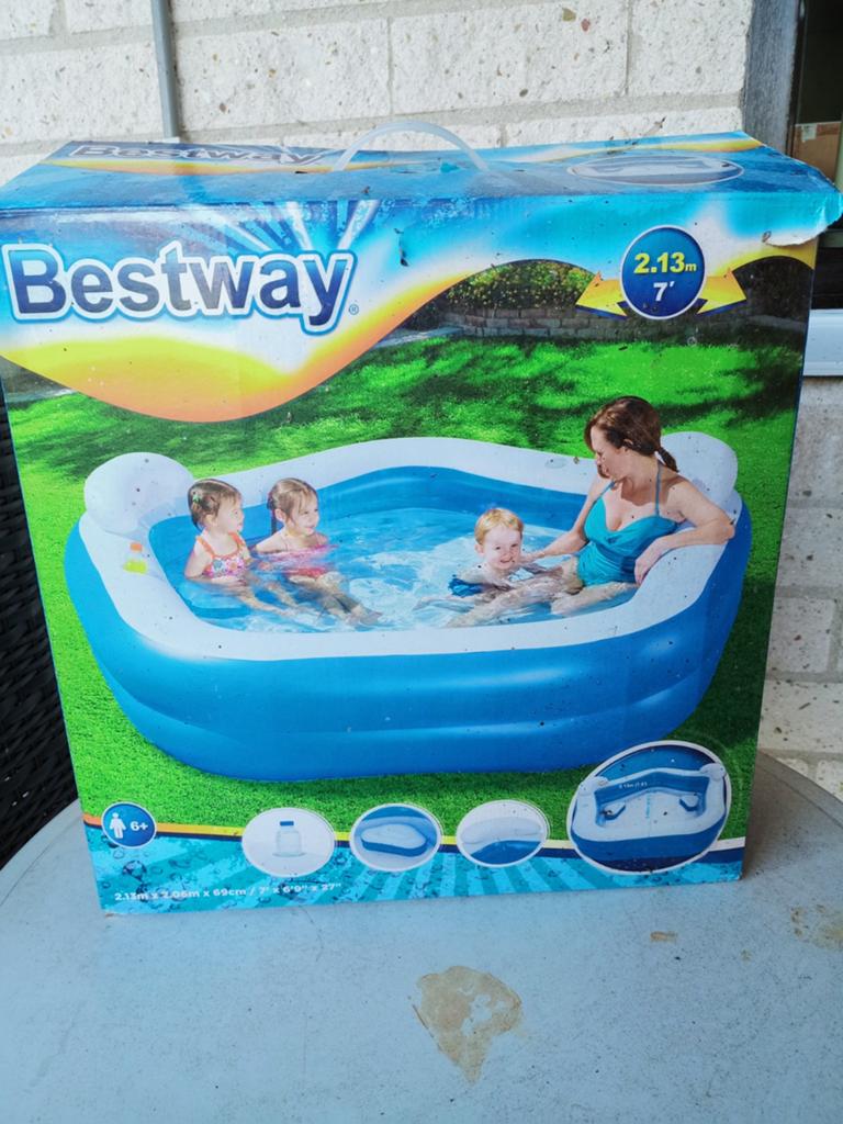 Bestway Opblaaszwembad met zitjes - 2.13m, Opblaaszwembad, Nieuw, Ophalen of Verzenden, 200 tot 400 cm