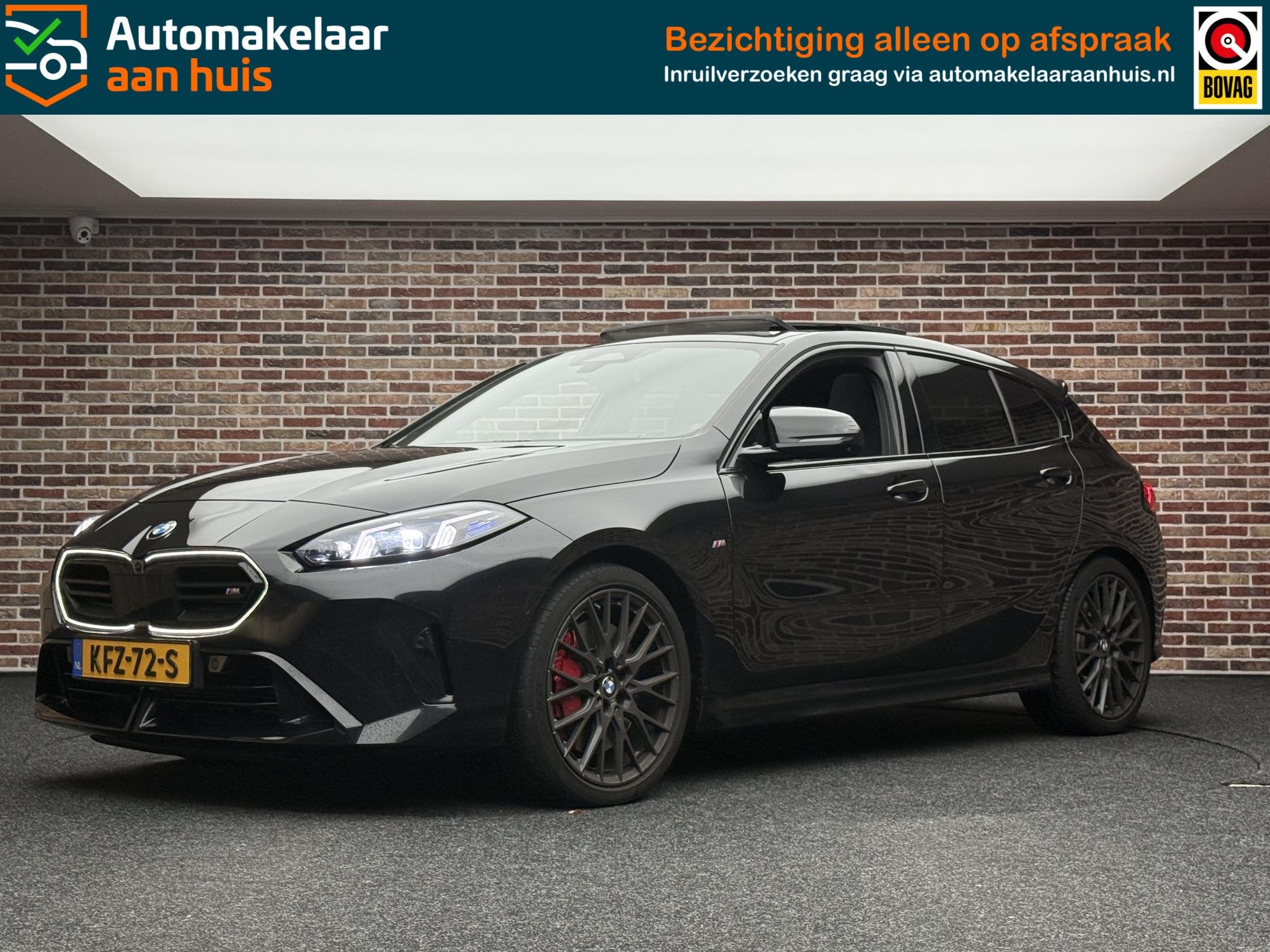 BMW 1-serie M135 xDrive M Sport| Pano| head up|, Auto's, 1525 kg, Gebruikt, 4 cilinders, Zwart