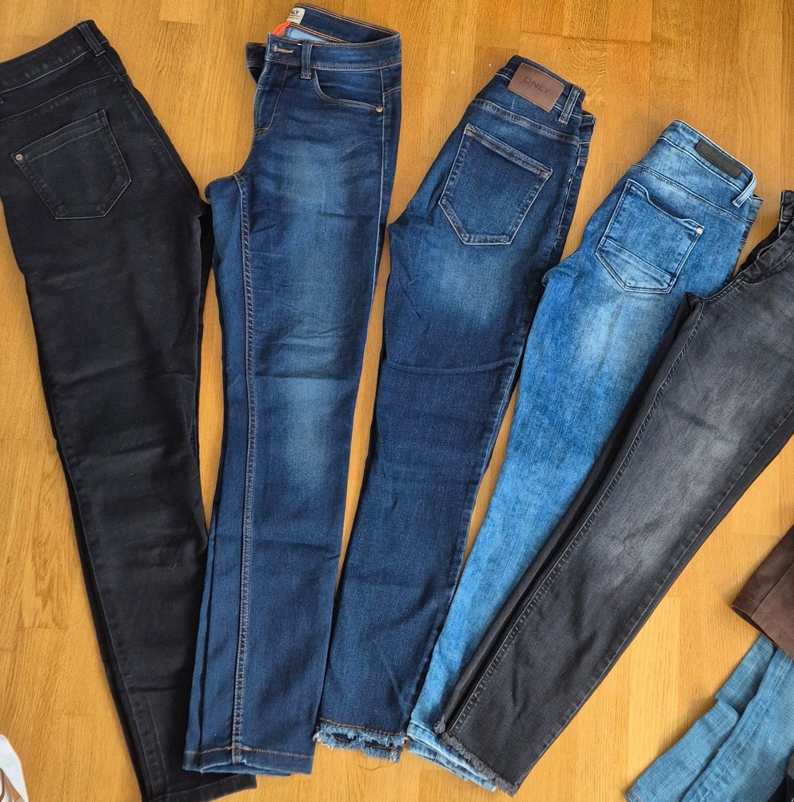 ONLY SKINNY  jeans blauw en zwart - MAAT S LENGTE 30, Only, Ophalen of Verzenden, Gedragen, Blauw