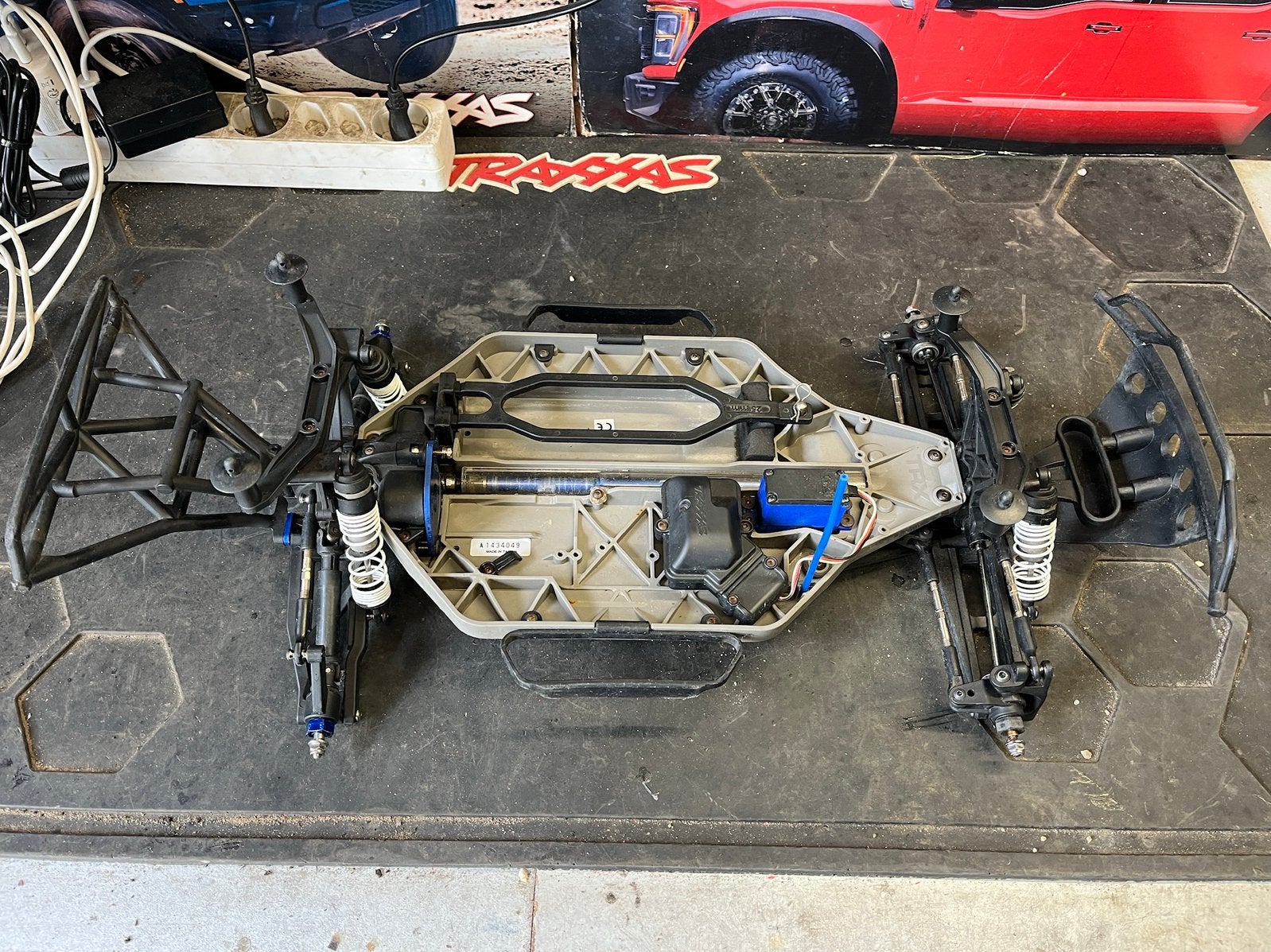 Traxxas Slash 4x4 VXL RC auto truck SLIDER, Hobby en Vrije tijd, Elektro, Gebruikt, Auto offroad, Ophalen of Verzenden